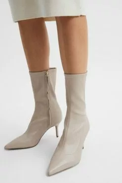 Reiss Caley Spitze Lederstiefel Mit Kitten-Heel-Absatz -Winterschuhe Verkaufs-Shop A11864s3