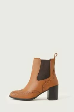 Monsoon Klassische Lederstiefel Im Budapester-Stil Mit Absatz, Braun