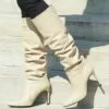 Sosandar Belle Kniehohe Slouch-Lederstiefel Mit Stilettoabsatz