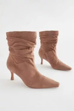 Next Signature Mittelhohe Lederstiefel Mit Kitten-Heel-Absatz -Winterschuhe Verkaufs-Shop T86332s4